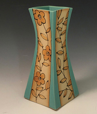 Kingsley Weihe Vase