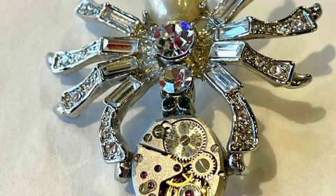 Lyn Brown Jewelry