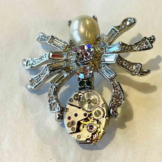 Lyn Brown Jewelry